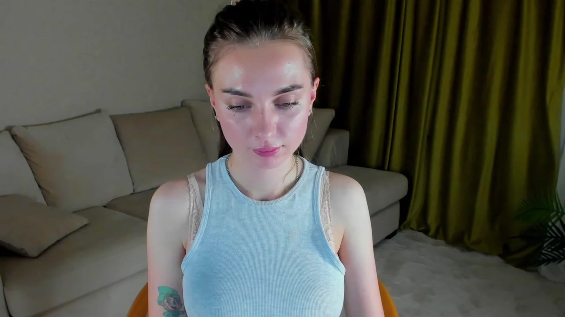Gallery image thumbnail from Iam_Sasha's myfreecams stream on, 02/14/2023, 09:53 image 12 of 20