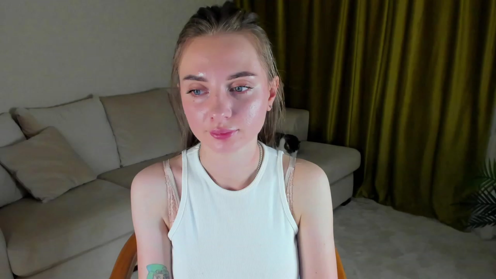Gallery image thumbnail from Iam_Sasha's myfreecams stream on, 02/15/2023, 09:02 image 11 of 20