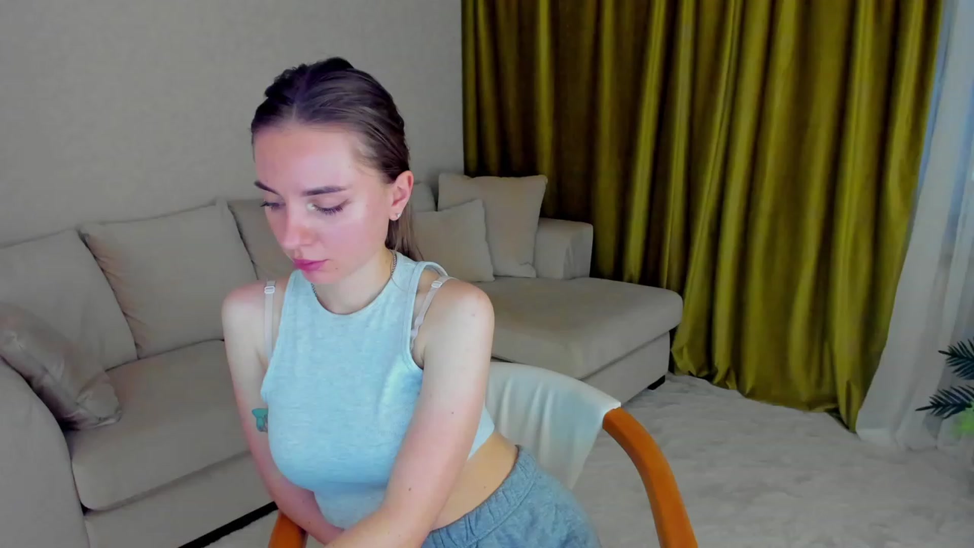Gallery image thumbnail from Iam_Sasha's myfreecams stream on, 02/16/2023, 09:35 image 17 of 20