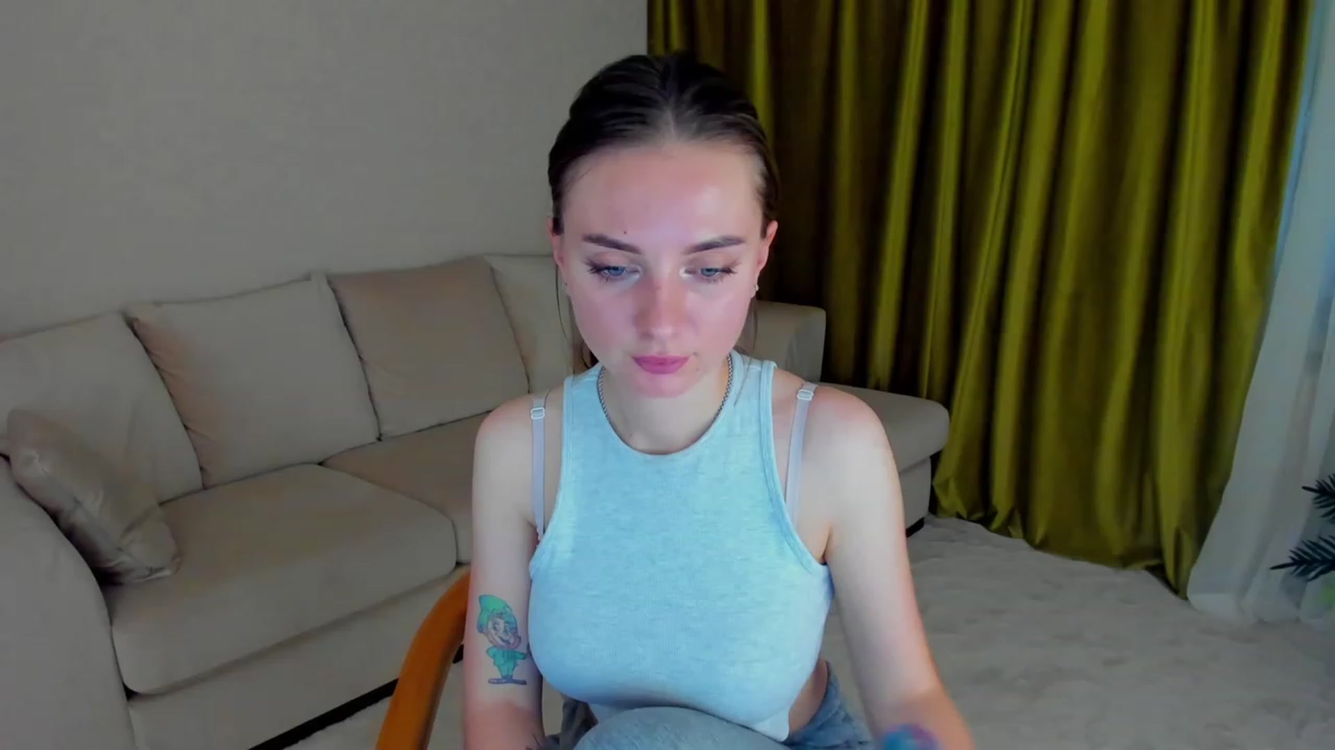 Gallery image thumbnail from Iam_Sasha's myfreecams stream on, 02/16/2023, 10:03 image 2 of 20
