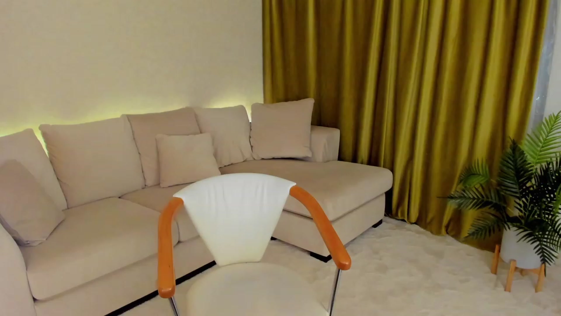 Gallery image thumbnail from Iam_Sasha's myfreecams stream on, 02/17/2023, 09:06 image 9 of 20
