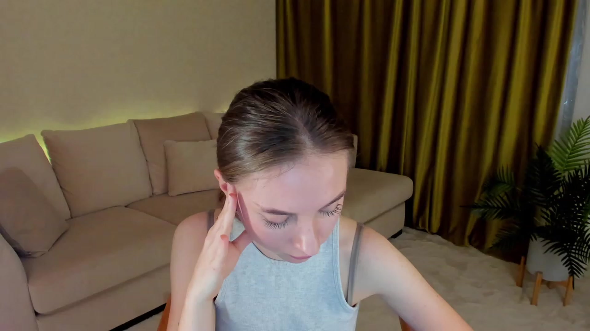 Gallery image thumbnail from Iam_Sasha's myfreecams stream on, 02/17/2023, 09:06 image 16 of 20
