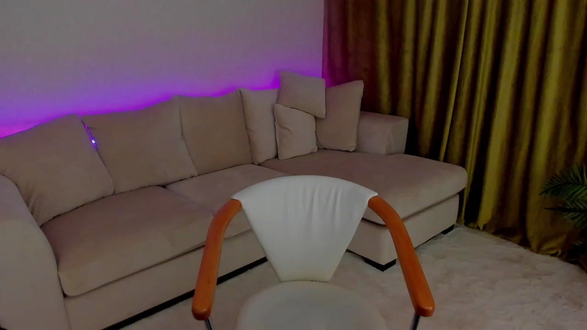 Gallery image thumbnail from Iam_Sasha's myfreecams stream on, 02/28/2023, 09:59 image 7 of 20