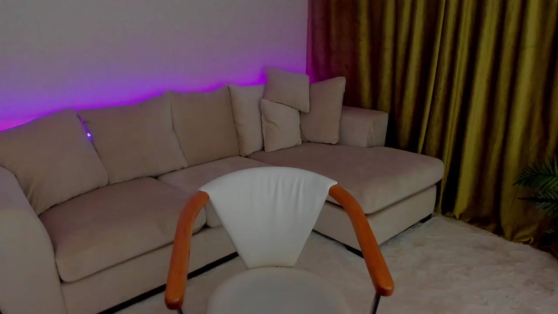 Gallery image thumbnail from Iam_Sasha's myfreecams stream on, 02/28/2023, 09:59 image 18 of 20