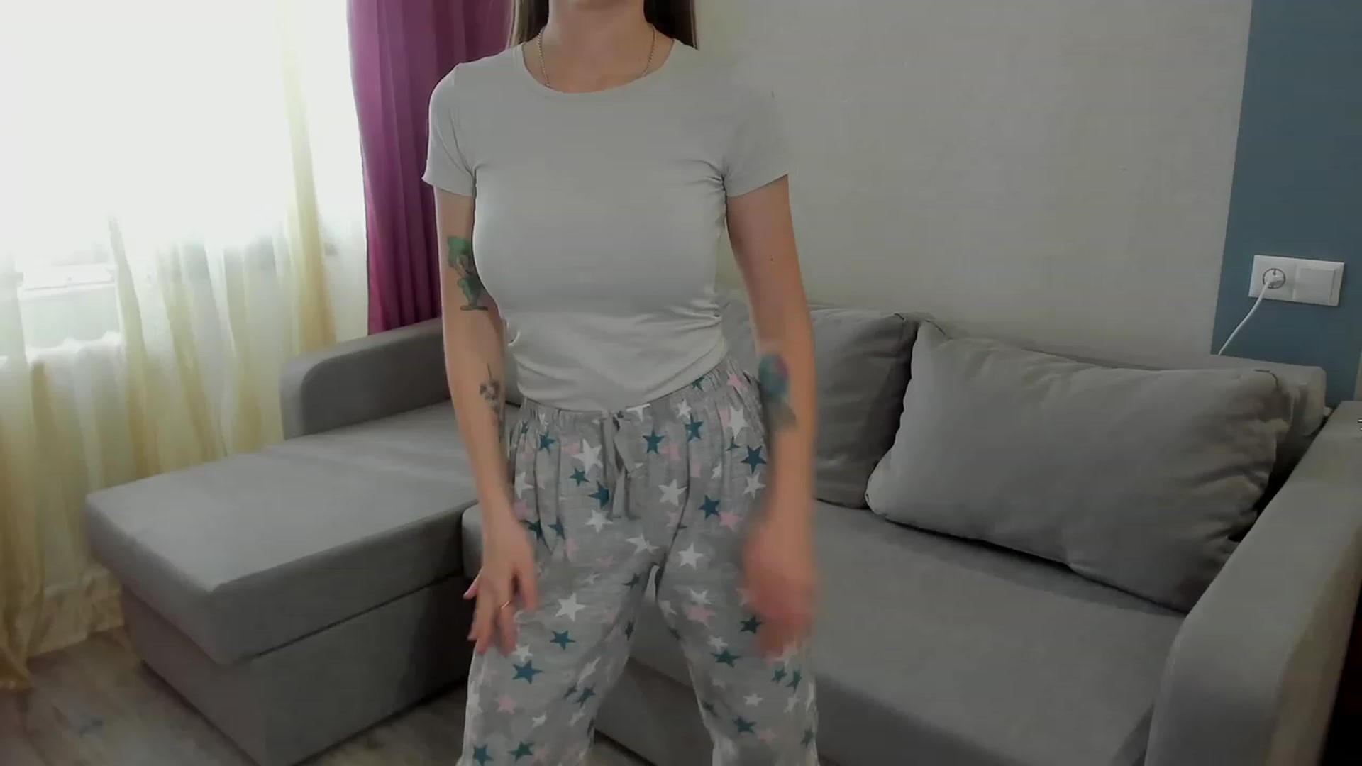 Gallery image thumbnail from Iam_Sasha's myfreecams stream on, 03/07/2023, 11:07 image 14 of 20