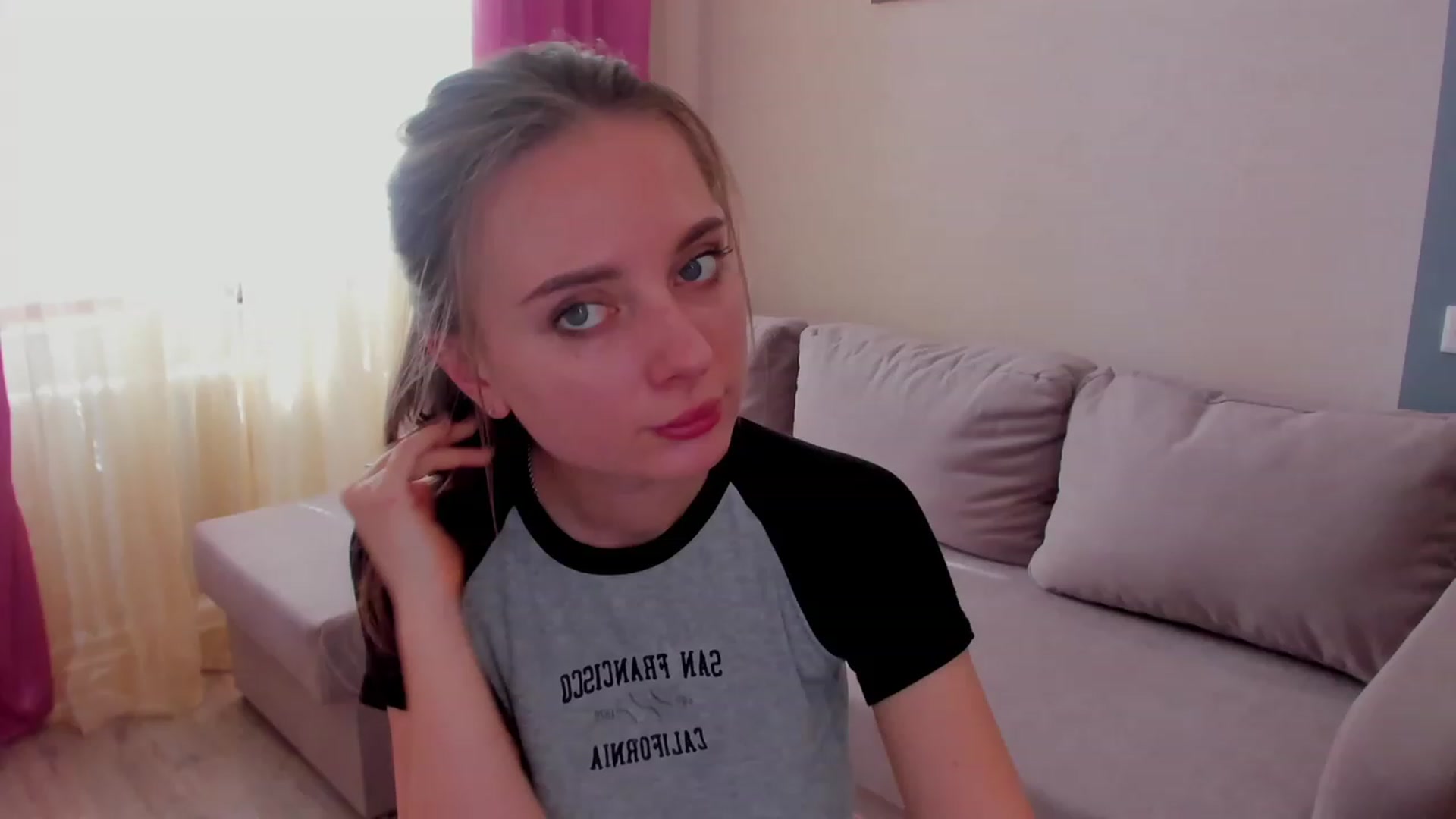 Gallery image thumbnail from Iam_Sasha's myfreecams stream on, 03/08/2023, 09:59 image 2 of 20