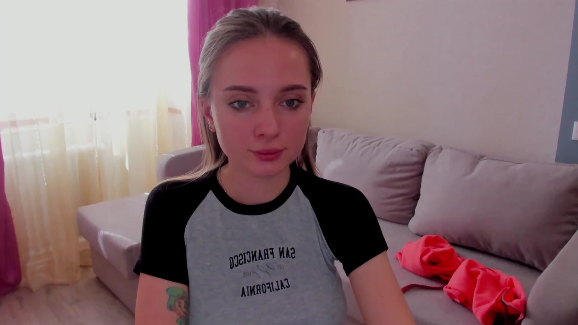 Gallery image thumbnail from Iam_Sasha's myfreecams stream on, 03/08/2023, 09:59 image 8 of 20