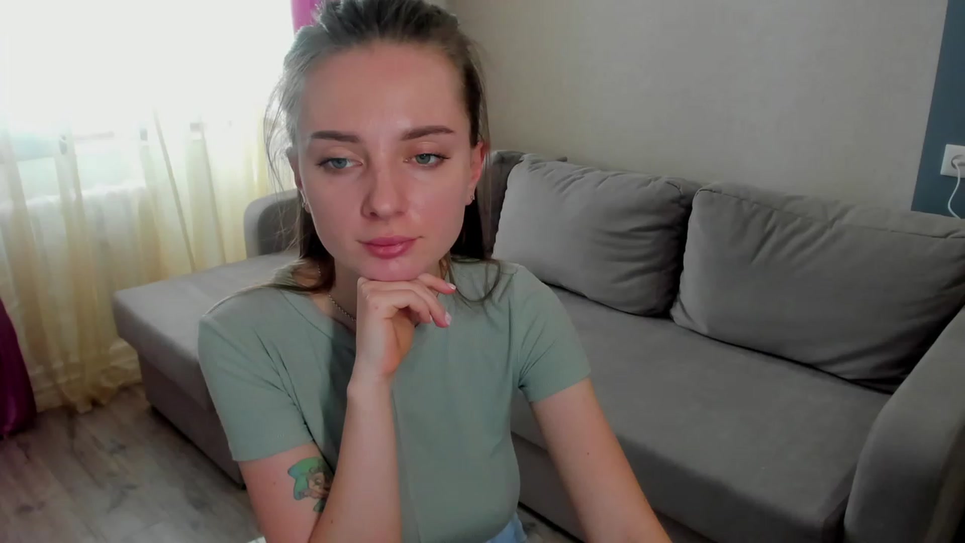 Gallery image thumbnail from Iam_Sasha's myfreecams stream on, 03/09/2023, 11:34 image 17 of 20