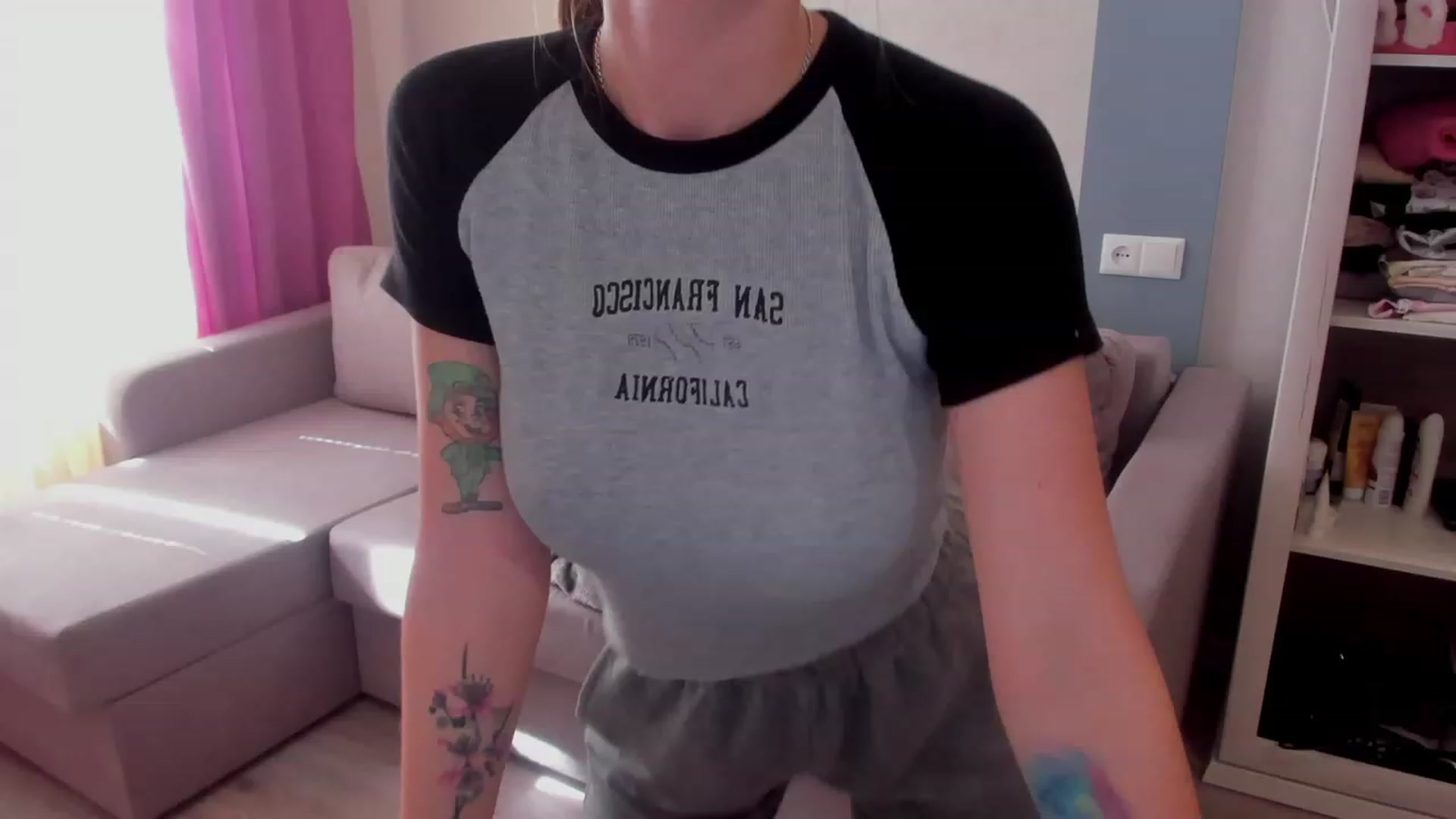 Gallery image thumbnail from Iam_Sasha's myfreecams stream on, 03/13/2023, 09:31 image 19 of 20