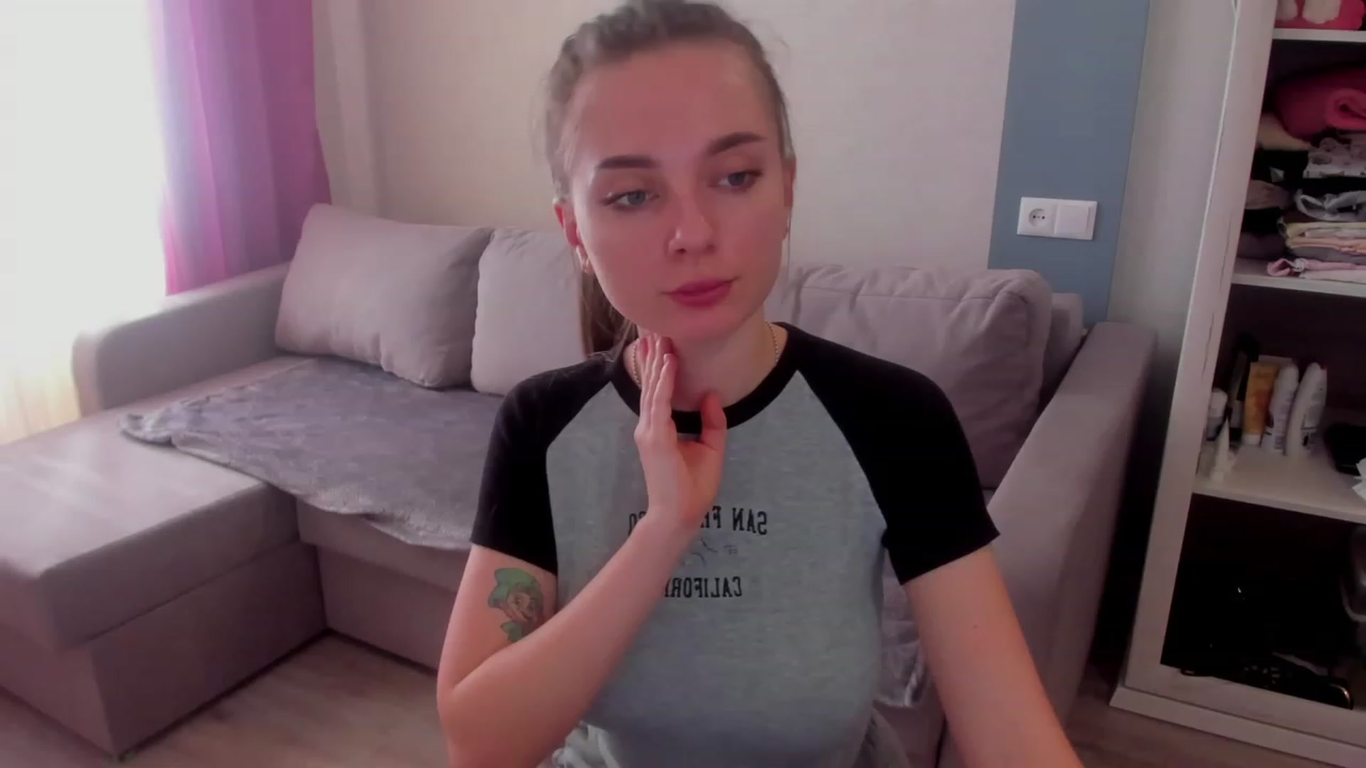 Gallery image thumbnail from Iam_Sasha's myfreecams stream on, 03/13/2023, 11:21 image 6 of 20
