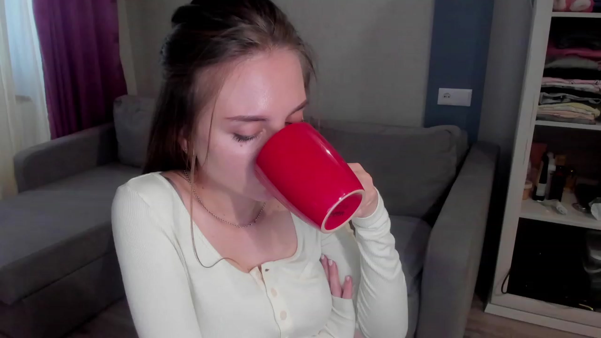 Gallery image thumbnail from Iam_Sasha's myfreecams stream on, 03/17/2023, 09:01 image 8 of 20