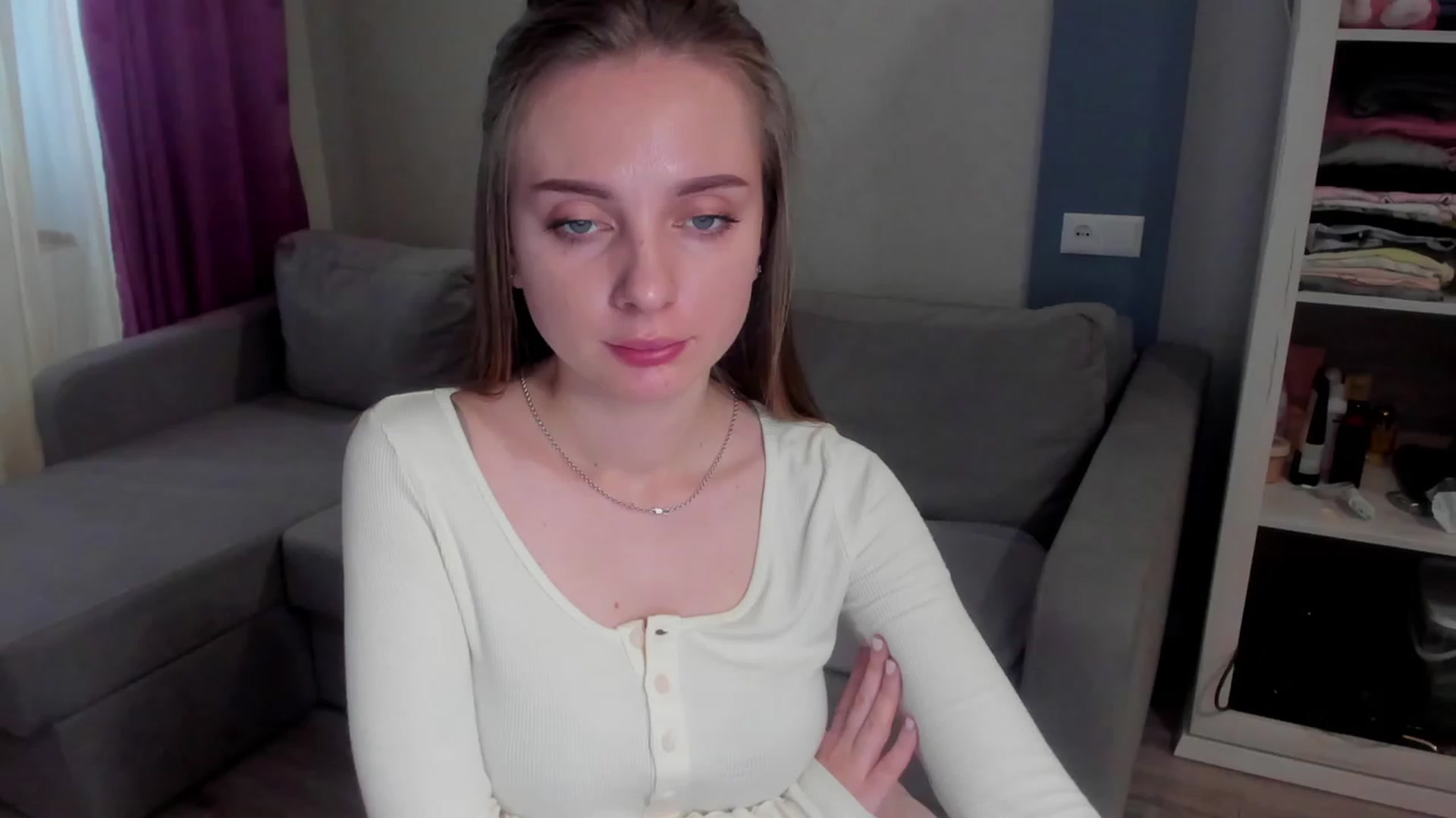 Gallery image thumbnail from Iam_Sasha's myfreecams stream on, 03/17/2023, 09:01 image 2 of 20