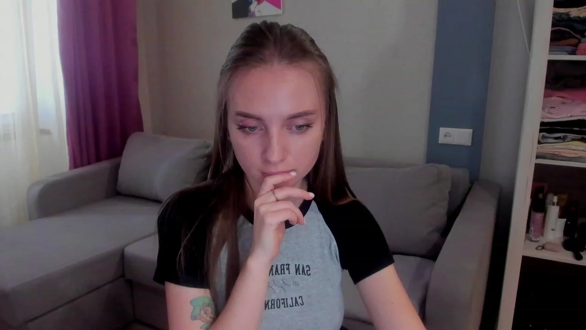 Gallery image thumbnail from Iam_Sasha's myfreecams stream on, 03/19/2023, 09:27 image 4 of 20