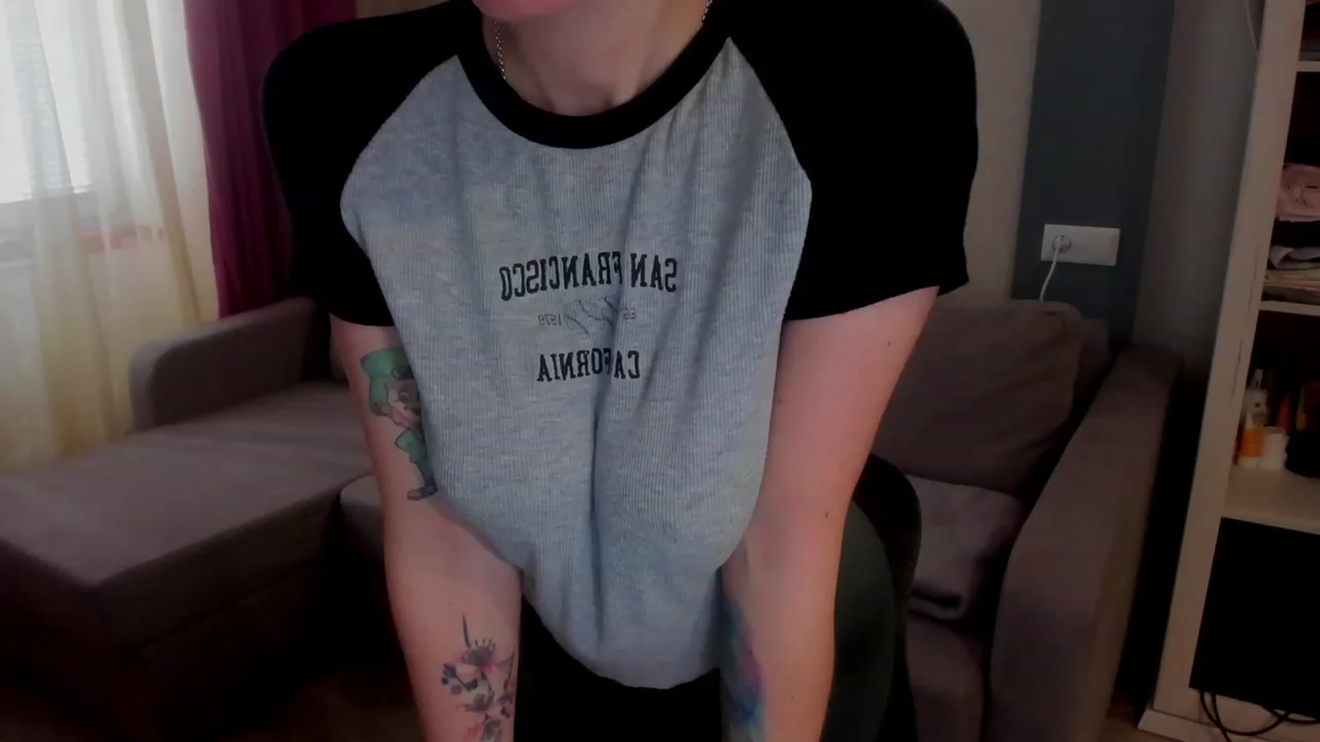 Gallery image thumbnail from Iam_Sasha's myfreecams stream on, 03/22/2023, 07:17 image 6 of 20
