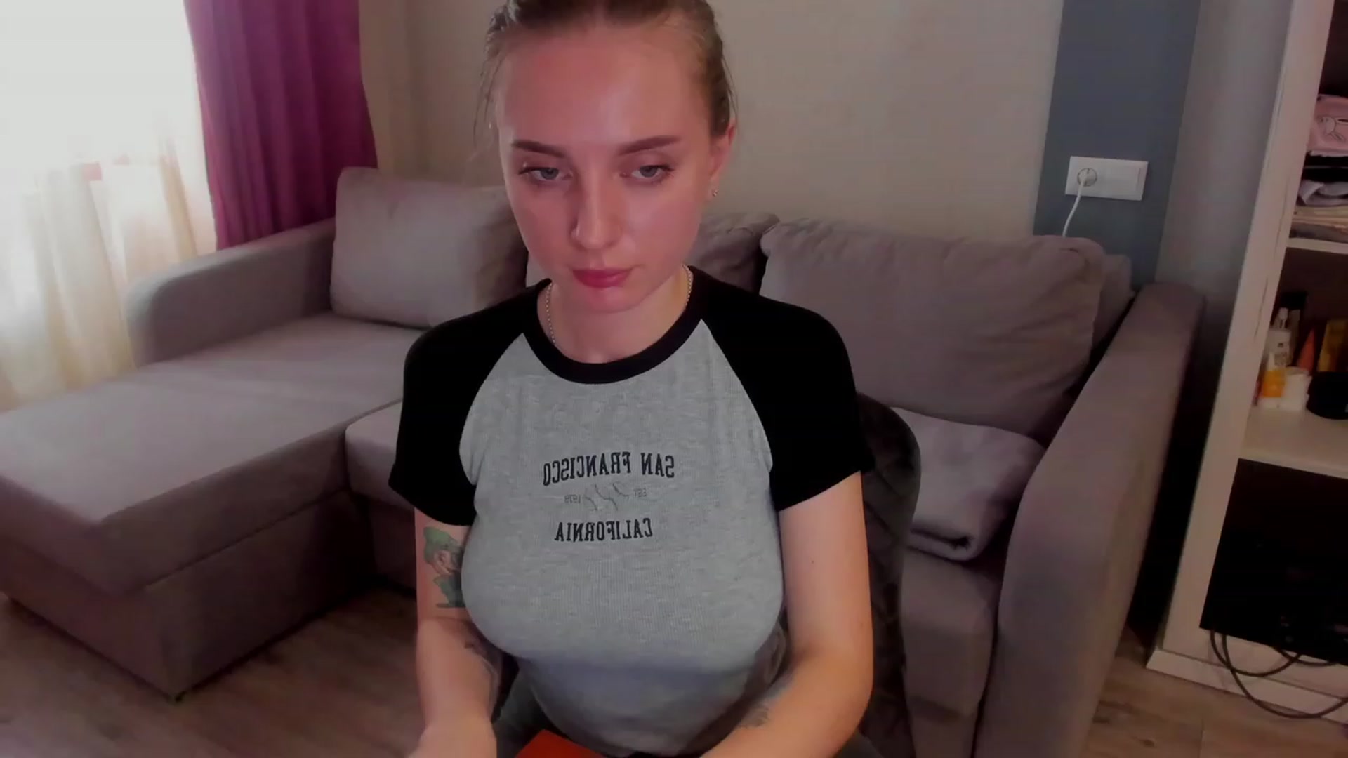 Gallery image thumbnail from Iam_Sasha's myfreecams stream on, 03/22/2023, 07:57 image 12 of 20