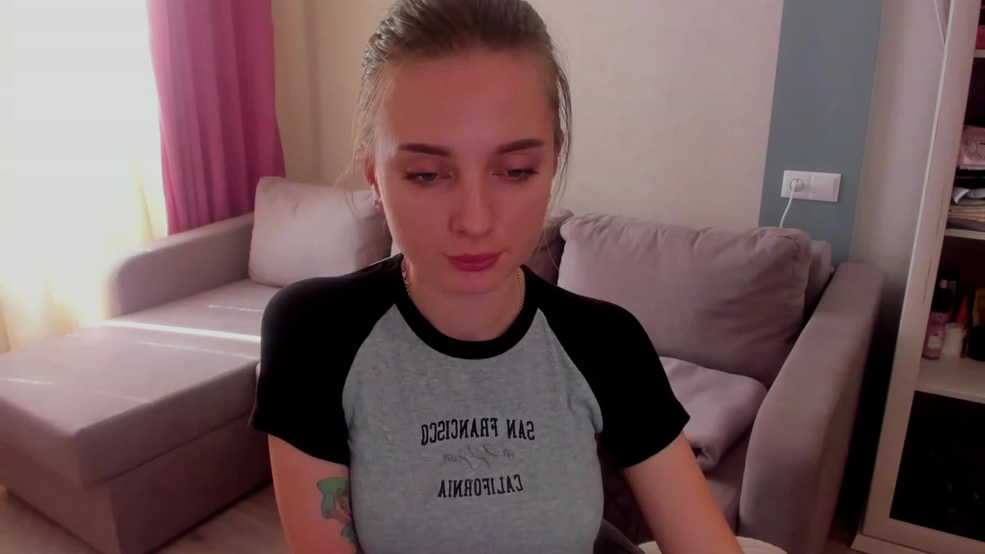 Gallery image thumbnail from Iam_Sasha's myfreecams stream on, 03/22/2023, 10:01 image 3 of 20