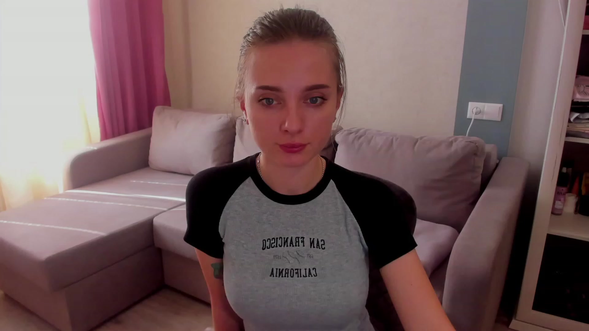 Gallery image thumbnail from Iam_Sasha's myfreecams stream on, 03/22/2023, 10:01 image 19 of 20
