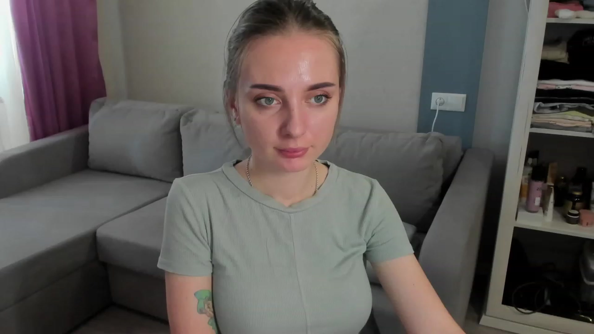Gallery image thumbnail from Iam_Sasha's myfreecams stream on, 03/24/2023, 12:35 image 10 of 20