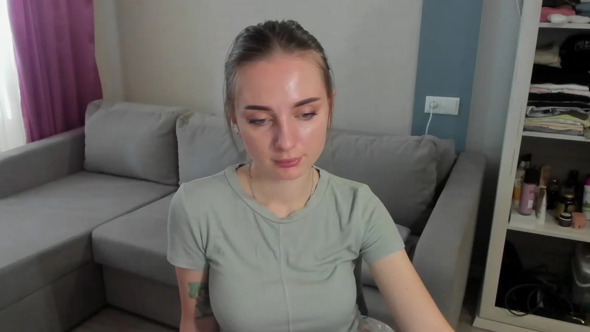 Gallery image thumbnail from Iam_Sasha's myfreecams stream on, 03/24/2023, 12:35 image 8 of 20