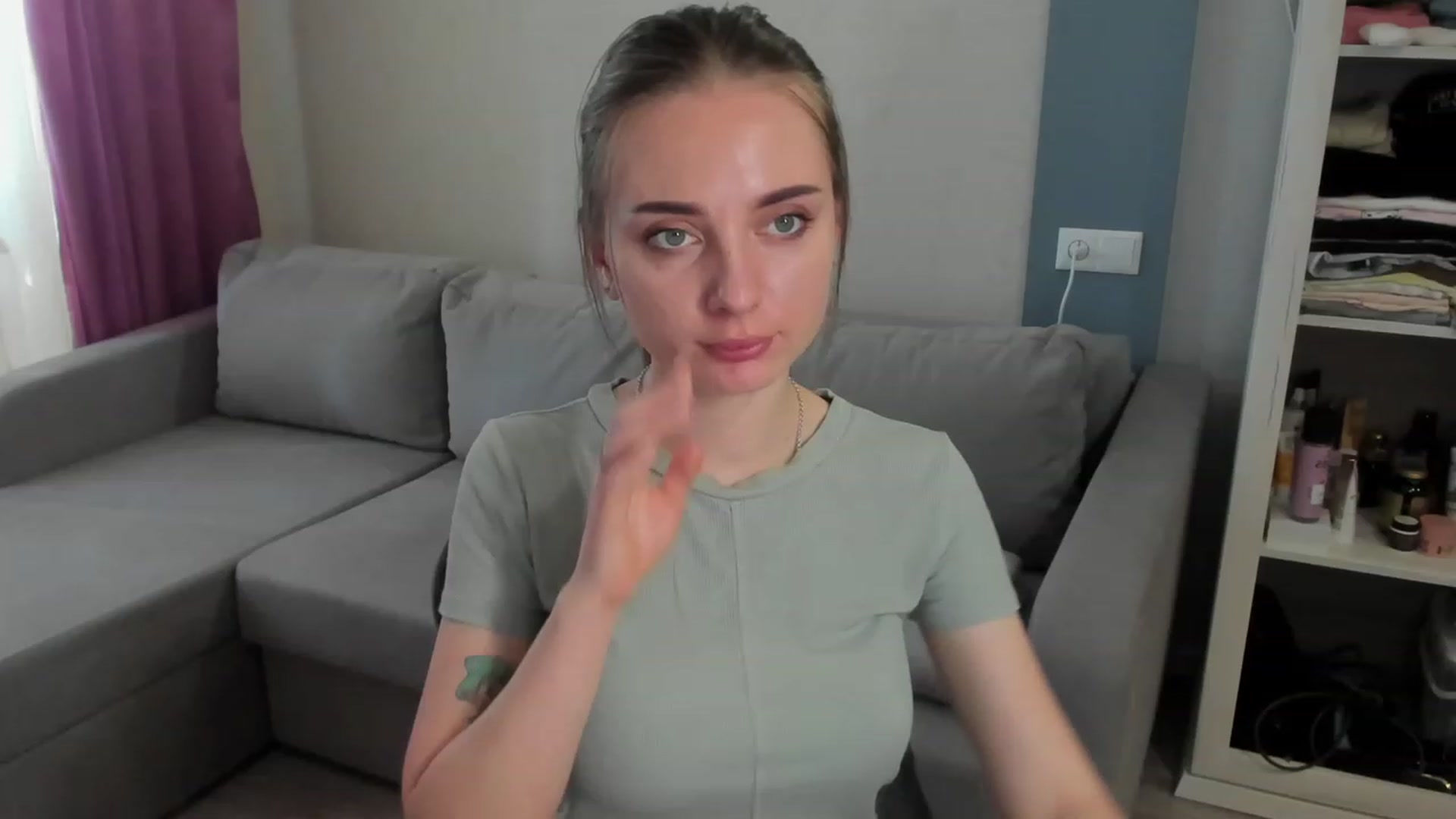 Gallery image thumbnail from Iam_Sasha's myfreecams stream on, 03/24/2023, 12:35 image 11 of 20