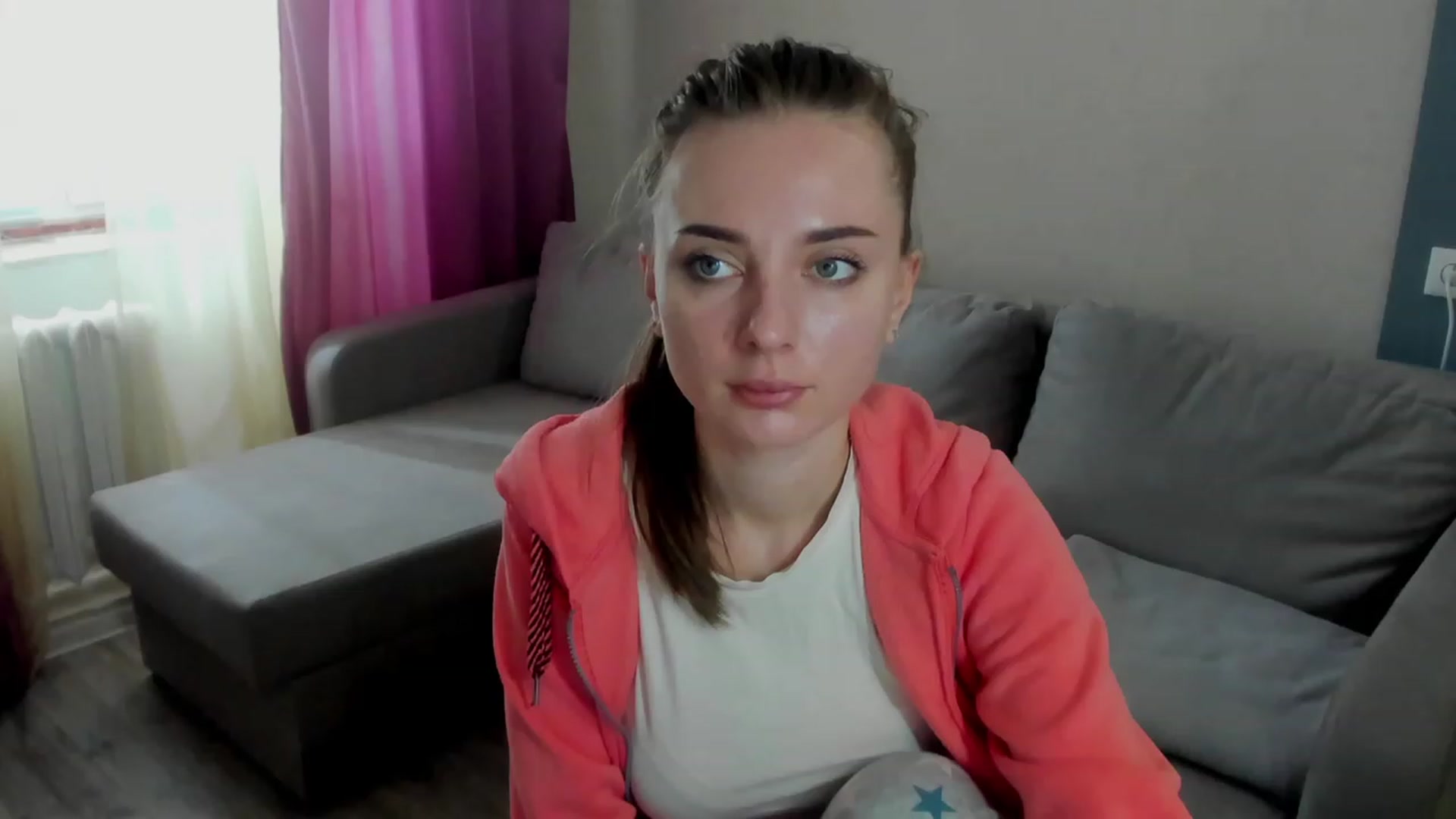 Gallery image thumbnail from Iam_Sasha's myfreecams stream on, 03/30/2023, 10:59 image 6 of 20