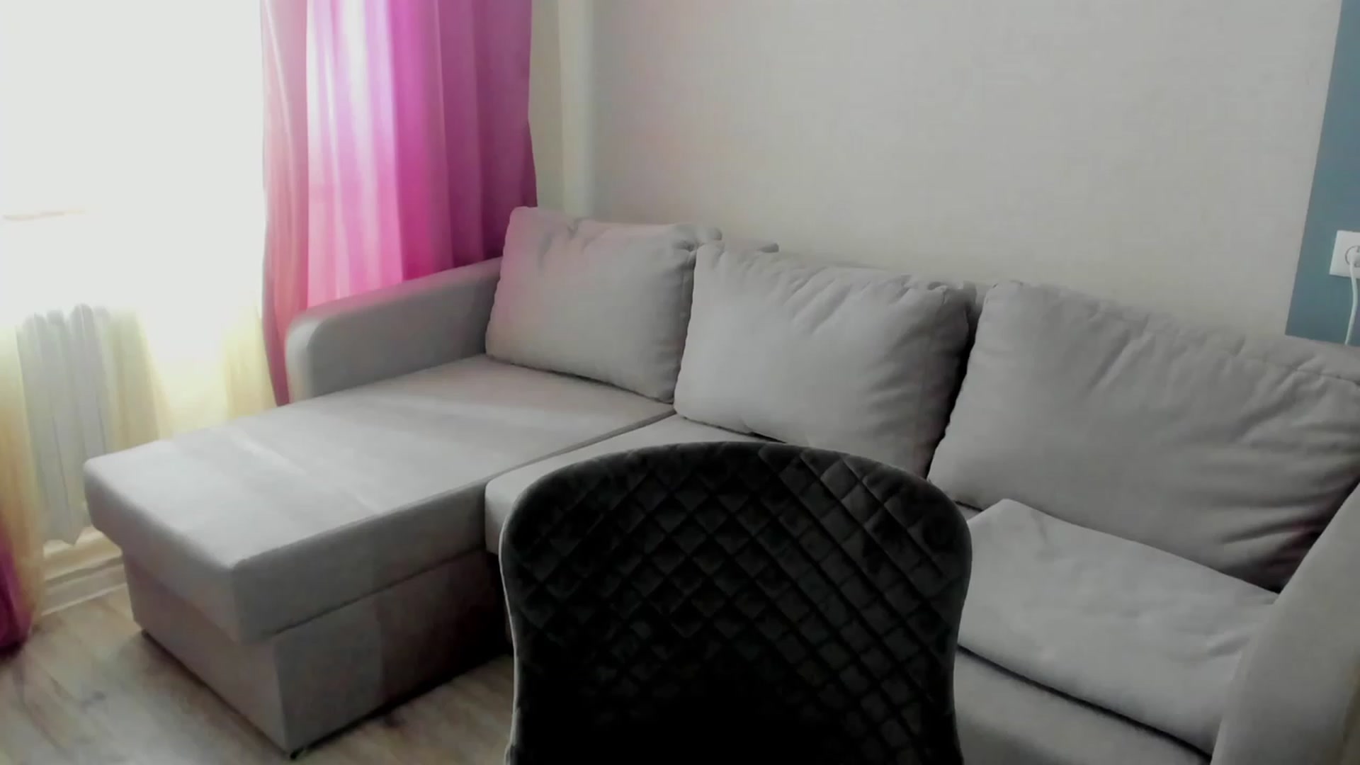 Gallery image thumbnail from Iam_Sasha's myfreecams stream on, 03/30/2023, 11:28 image 2 of 20