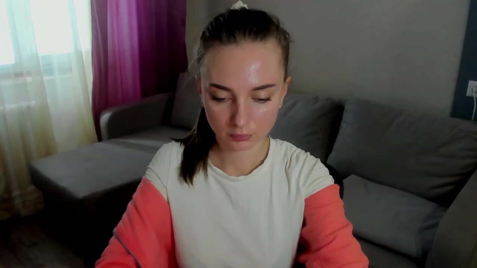 Gallery image thumbnail from Iam_Sasha's myfreecams stream on, 03/30/2023, 11:28 image 16 of 20