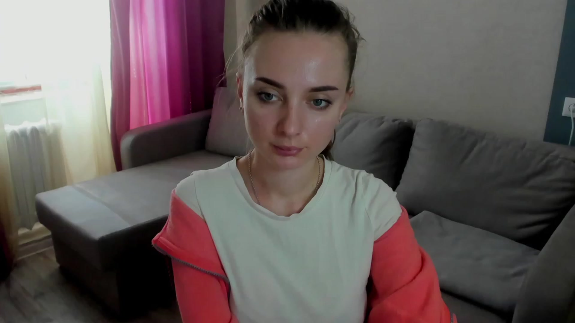 Gallery image thumbnail from Iam_Sasha's myfreecams stream on, 03/30/2023, 11:28 image 13 of 20
