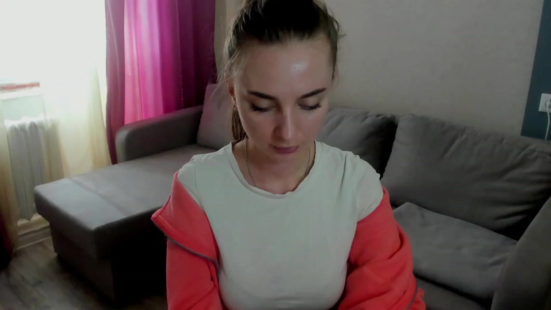 Gallery image thumbnail from Iam_Sasha's myfreecams stream on, 03/30/2023, 11:28 image 12 of 20
