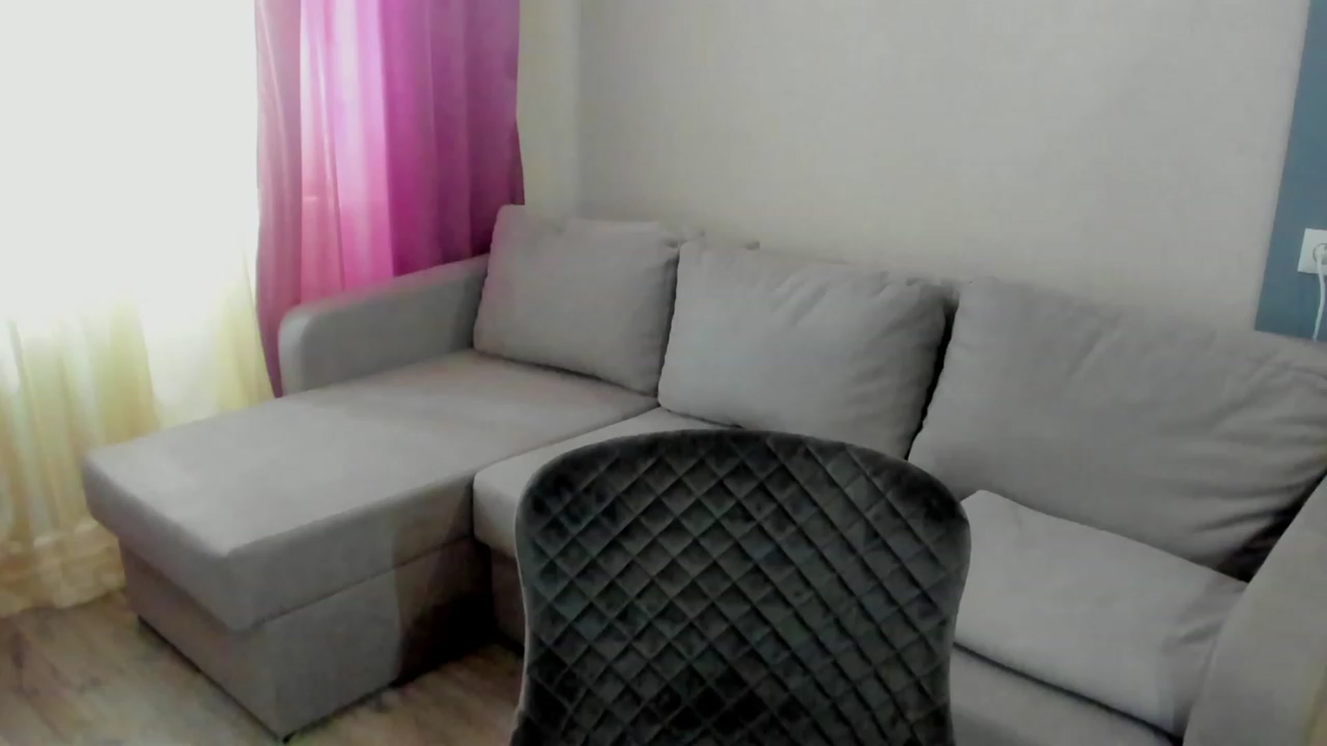 Gallery image thumbnail from Iam_Sasha's myfreecams stream on, 03/30/2023, 12:51 image 3 of 20