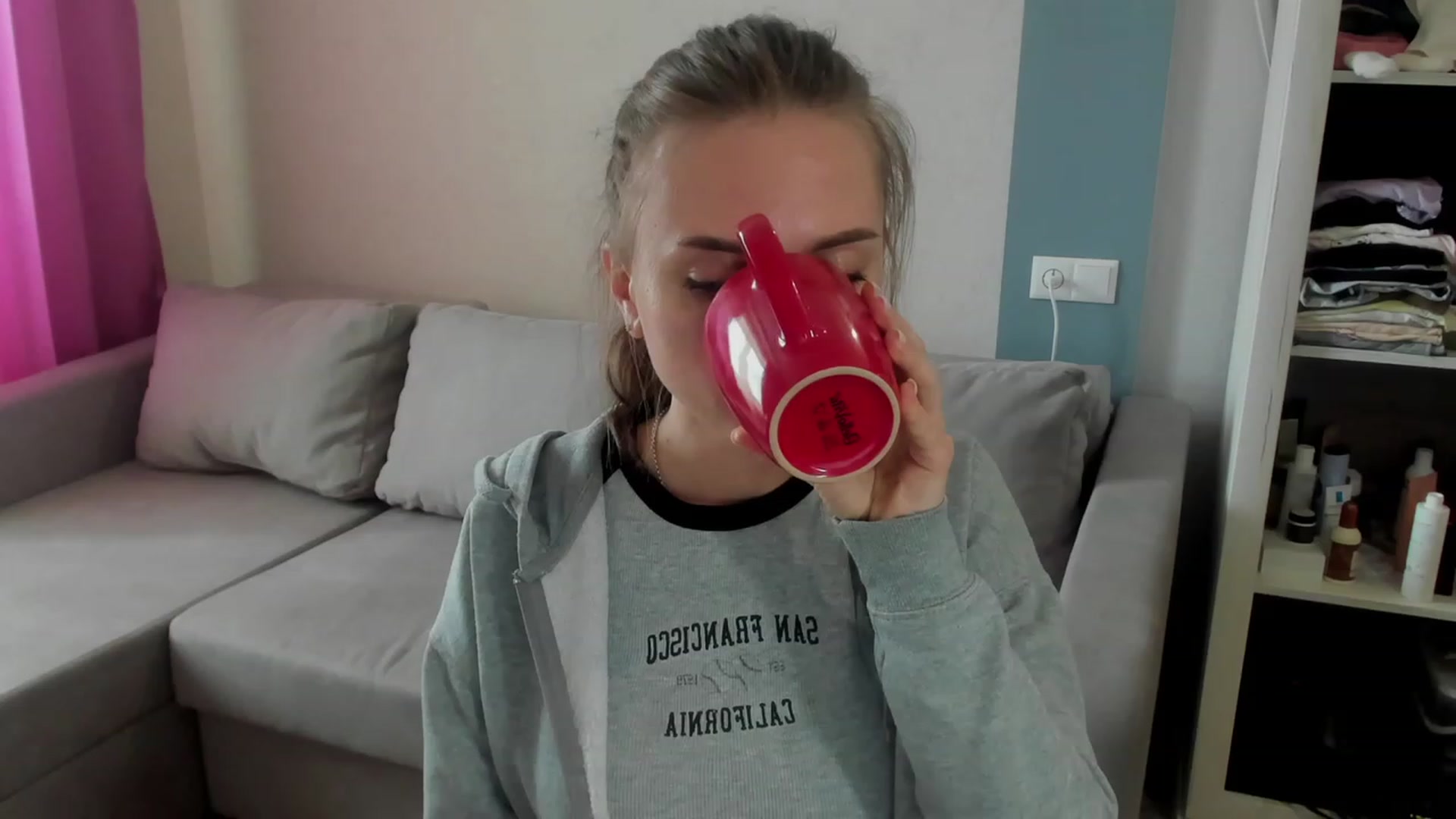 Gallery image thumbnail from Iam_Sasha's myfreecams stream on, 03/31/2023, 11:12 image 14 of 20