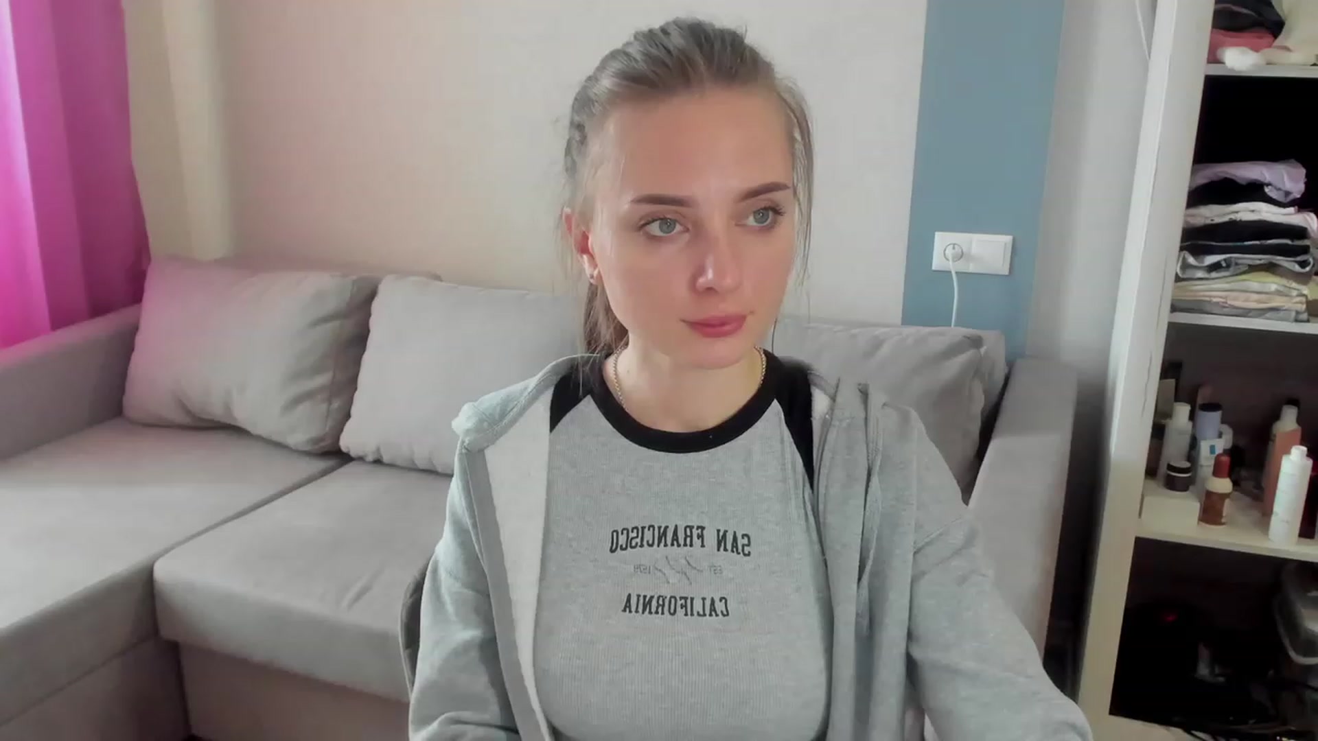 Gallery image thumbnail from Iam_Sasha's myfreecams stream on, 03/31/2023, 11:12 image 20 of 20