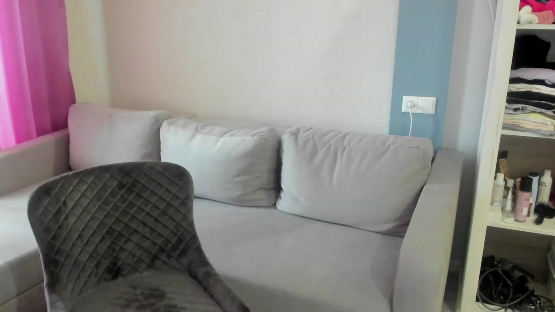 Gallery image thumbnail from Iam_Sasha's myfreecams stream on, 04/06/2023, 12:06 image 10 of 20
