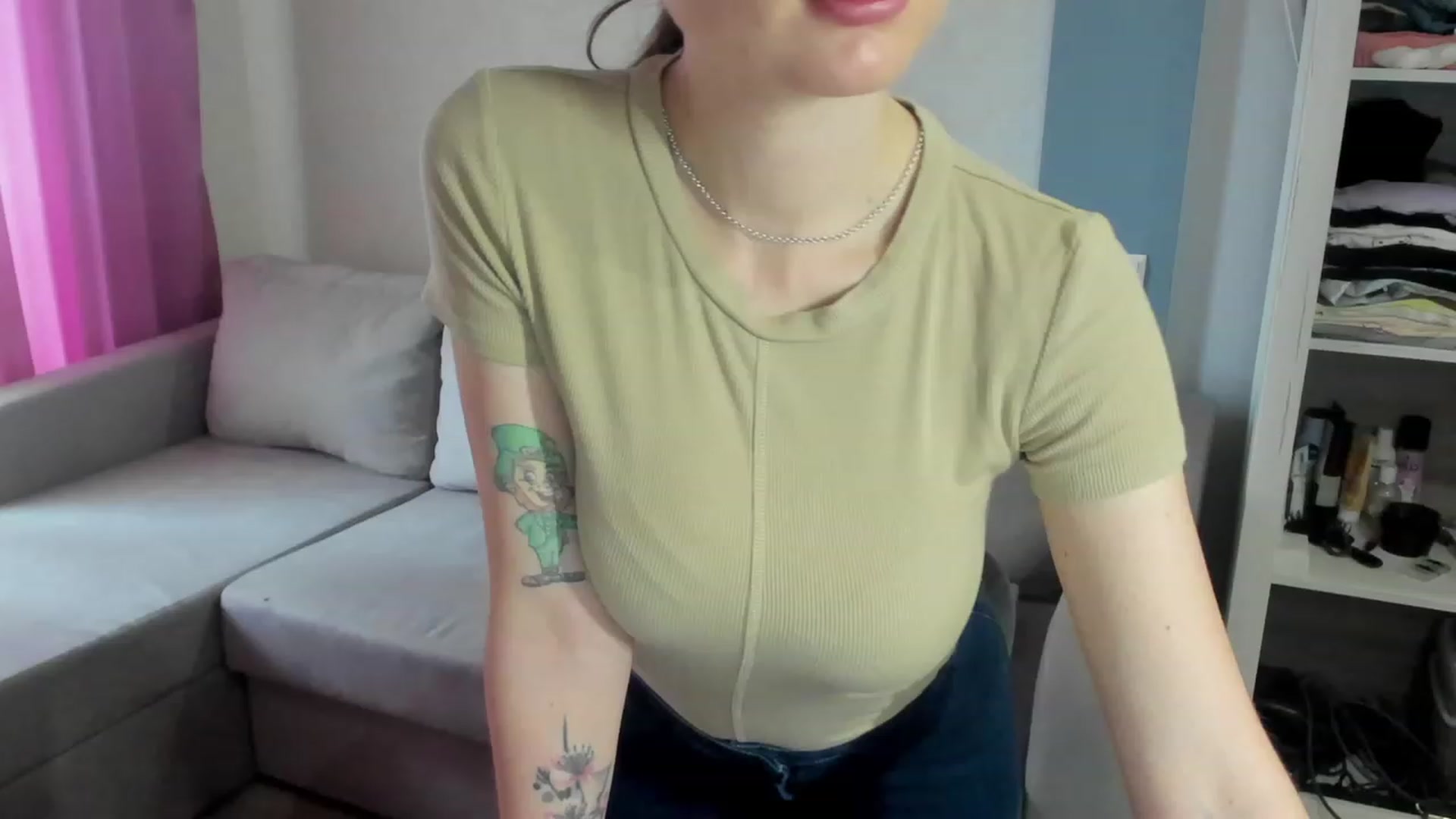 Gallery image thumbnail from Iam_Sasha's myfreecams stream on, 04/10/2023, 09:22 image 2 of 20