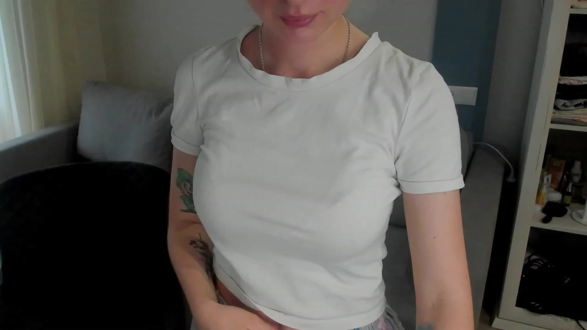 Gallery image thumbnail from Iam_Sasha's myfreecams stream on, 04/20/2023, 12:30 image 4 of 20