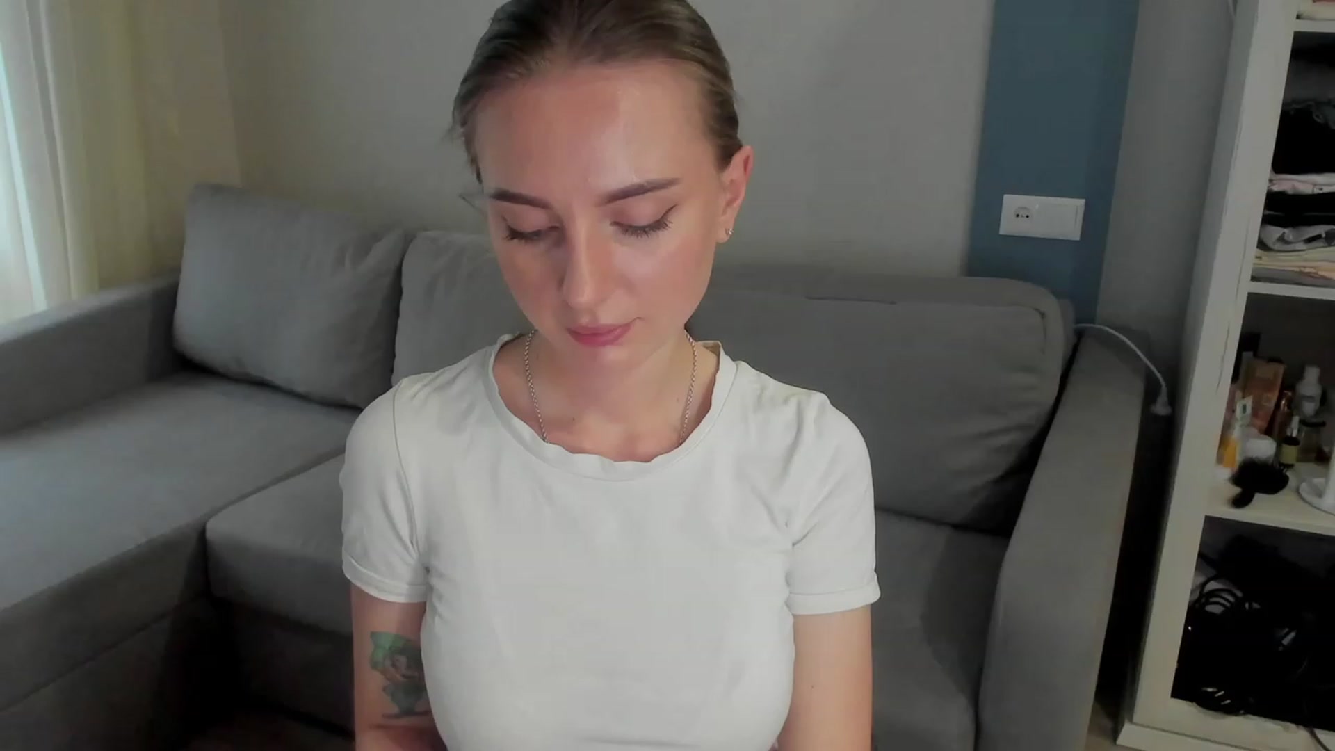 Gallery image thumbnail from Iam_Sasha's myfreecams stream on, 04/20/2023, 12:30 image 14 of 20