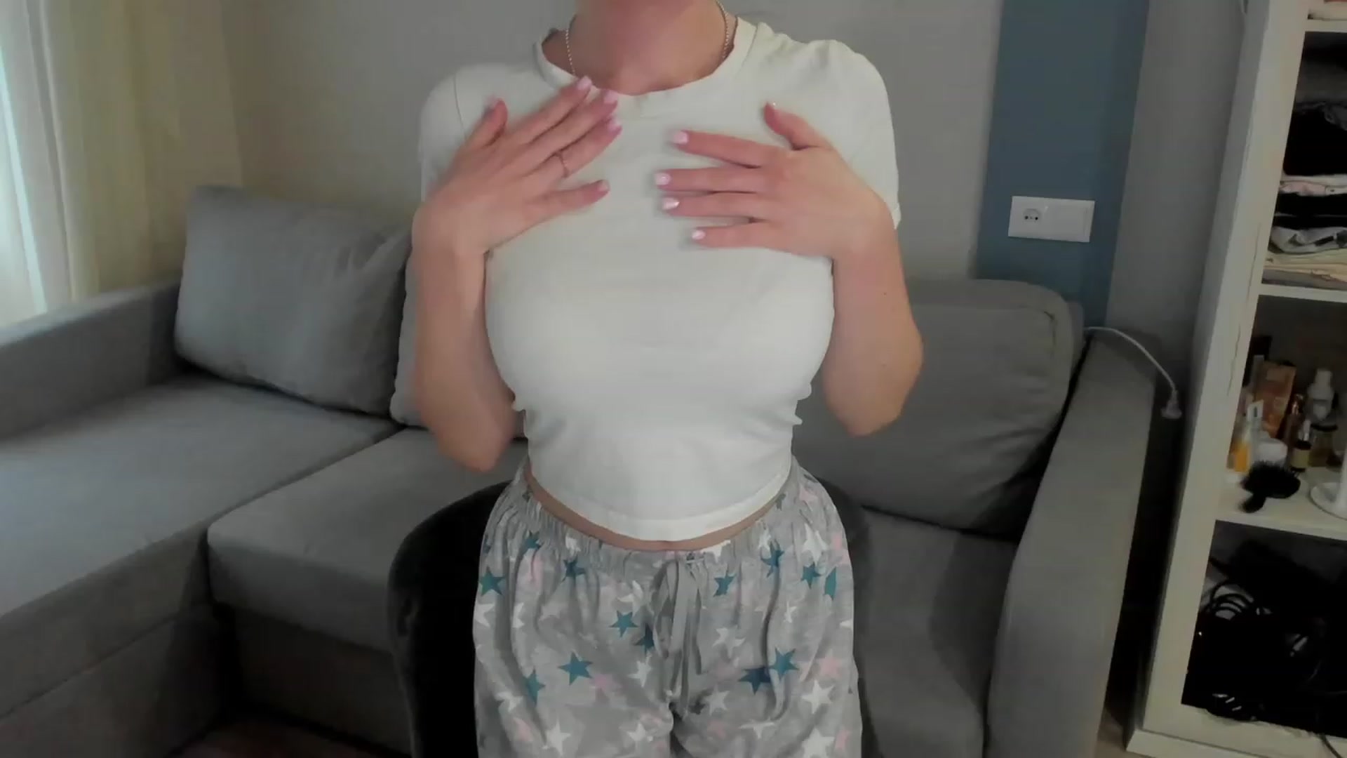 Gallery image thumbnail from Iam_Sasha's myfreecams stream on, 04/20/2023, 12:30 image 13 of 20