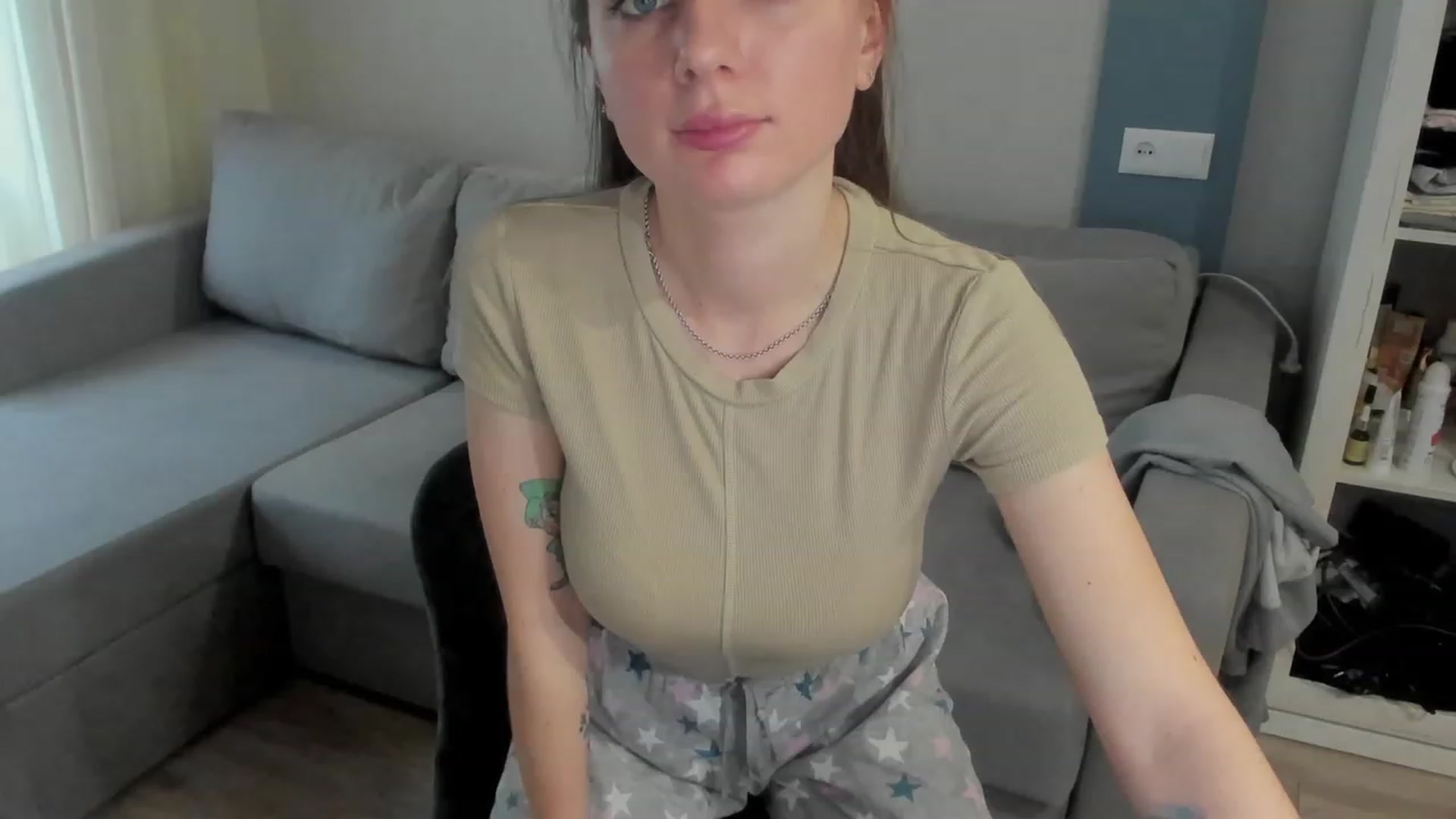 Gallery image thumbnail from Iam_Sasha's myfreecams stream on, 04/21/2023, 11:49 image 6 of 20