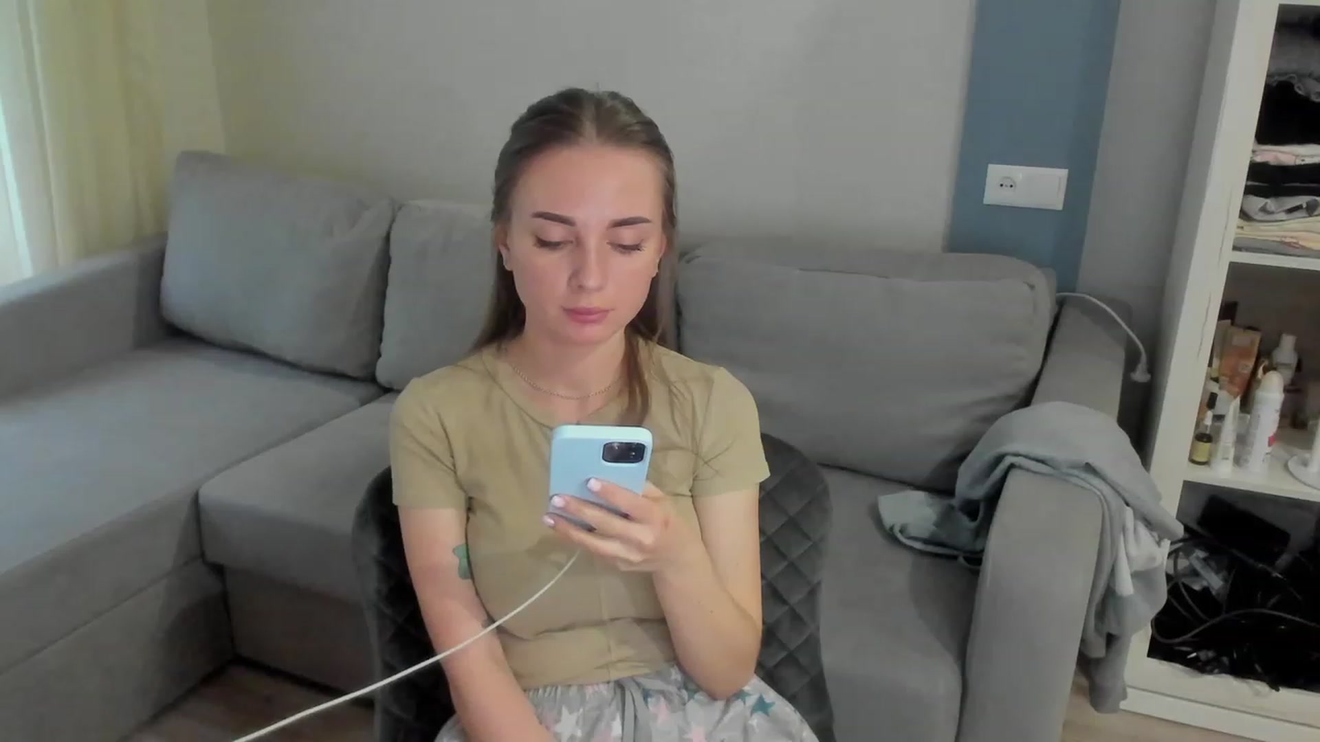 Gallery image thumbnail from Iam_Sasha's myfreecams stream on, 04/21/2023, 13:03 image 13 of 20