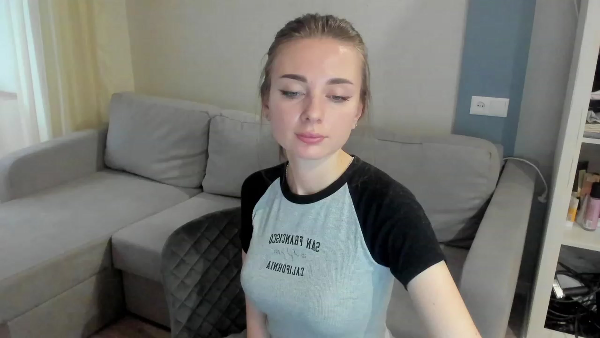 Gallery image thumbnail from Iam_Sasha's myfreecams stream on, 04/24/2023, 16:34 image 15 of 20