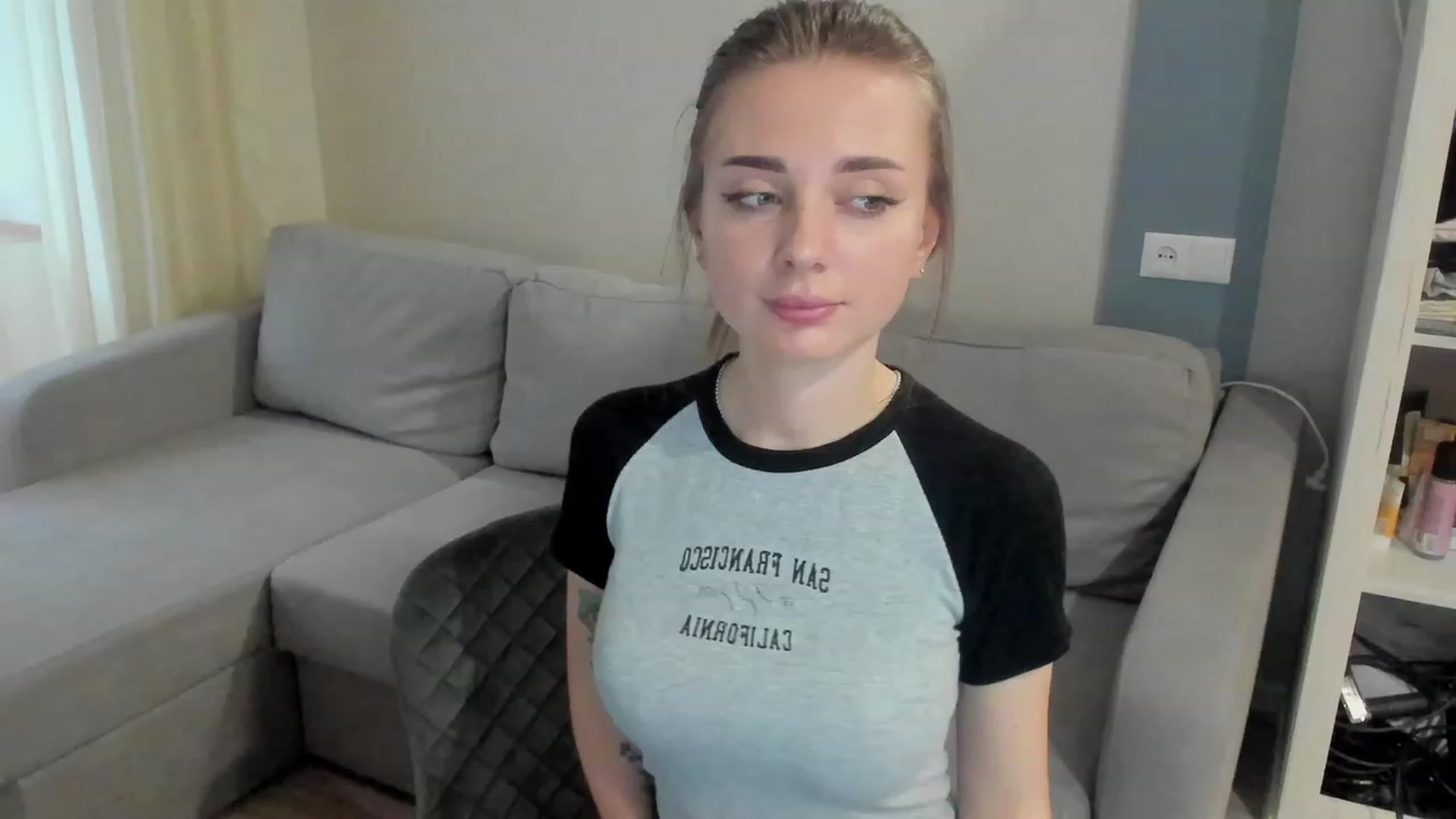 Gallery image thumbnail from Iam_Sasha's myfreecams stream on, 04/24/2023, 16:34 image 10 of 20
