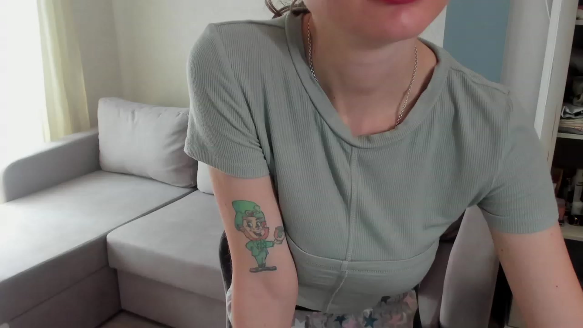 Gallery image thumbnail from Iam_Sasha's myfreecams stream on, 05/08/2023, 08:04 image 15 of 20