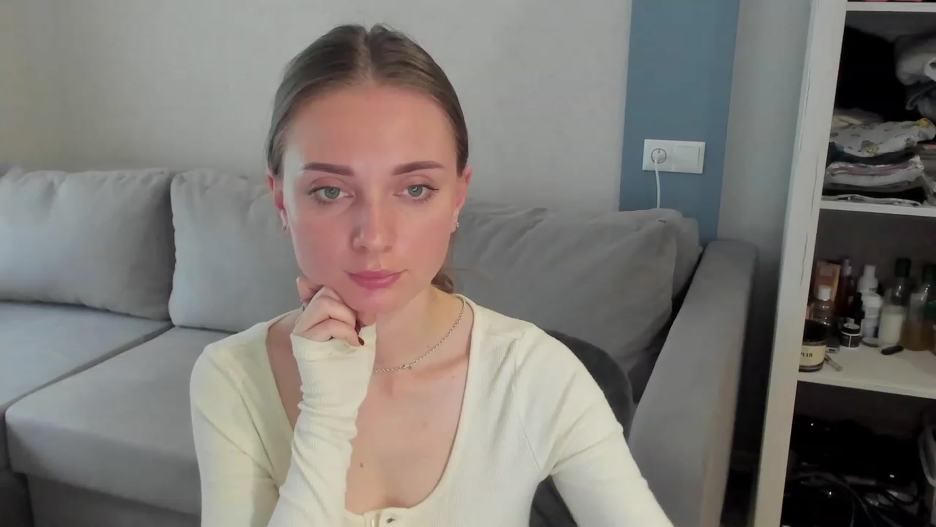Gallery image thumbnail from Iam_Sasha's myfreecams stream on, 05/28/2023, 13:25 image 6 of 20