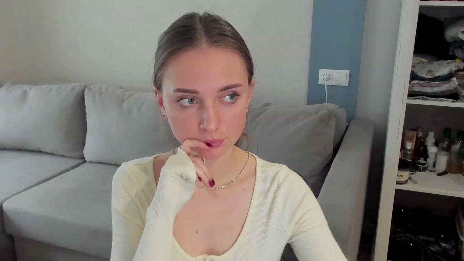Gallery image thumbnail from Iam_Sasha's myfreecams stream on, 05/28/2023, 13:25 image 1 of 20