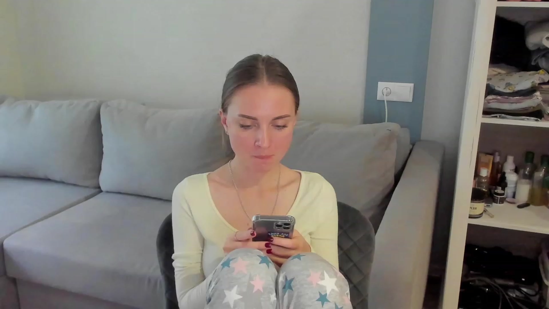 Gallery image thumbnail from Iam_Sasha's myfreecams stream on, 05/28/2023, 13:25 image 17 of 20