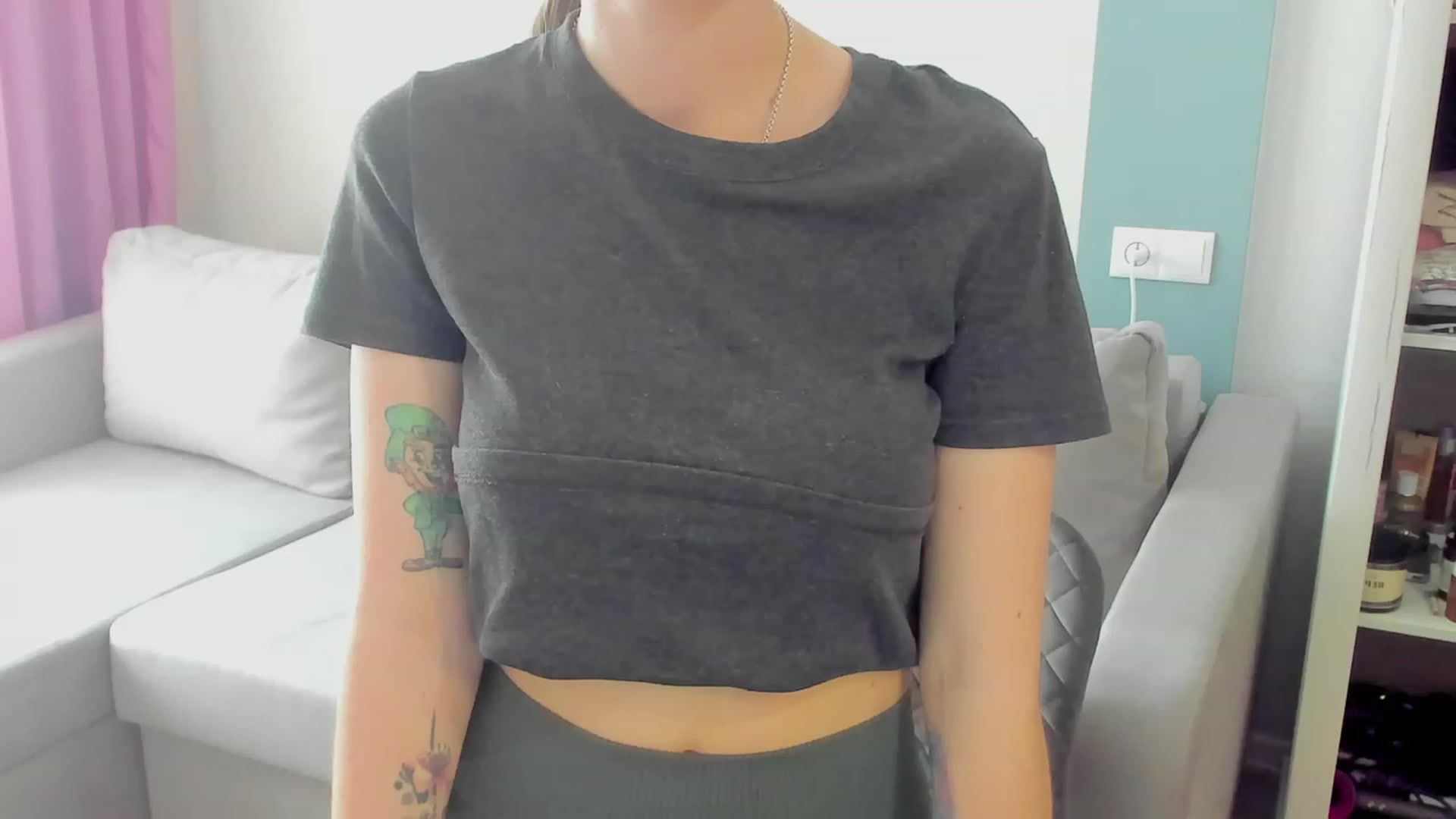 Gallery image thumbnail from Iam_Sasha's myfreecams stream on, 06/04/2023, 09:19 image 3 of 20