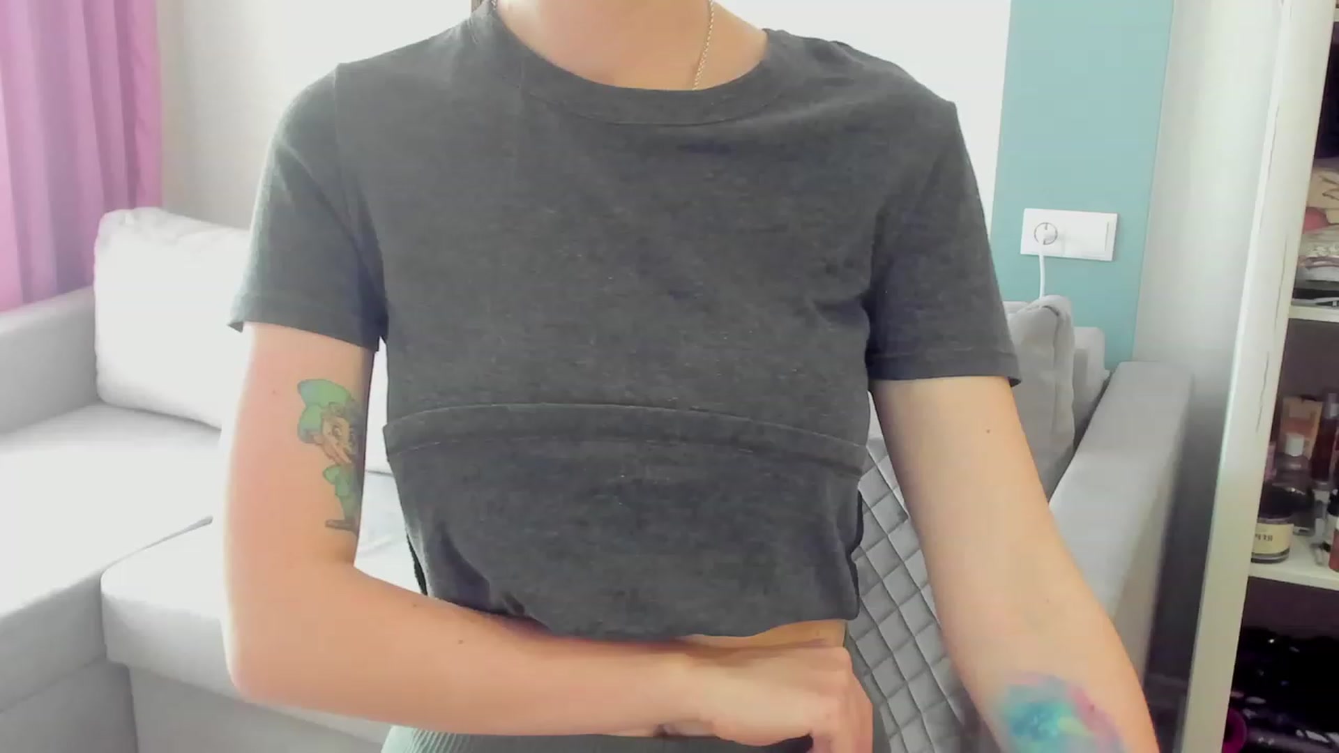Gallery image thumbnail from Iam_Sasha's myfreecams stream on, 06/04/2023, 09:19 image 1 of 20