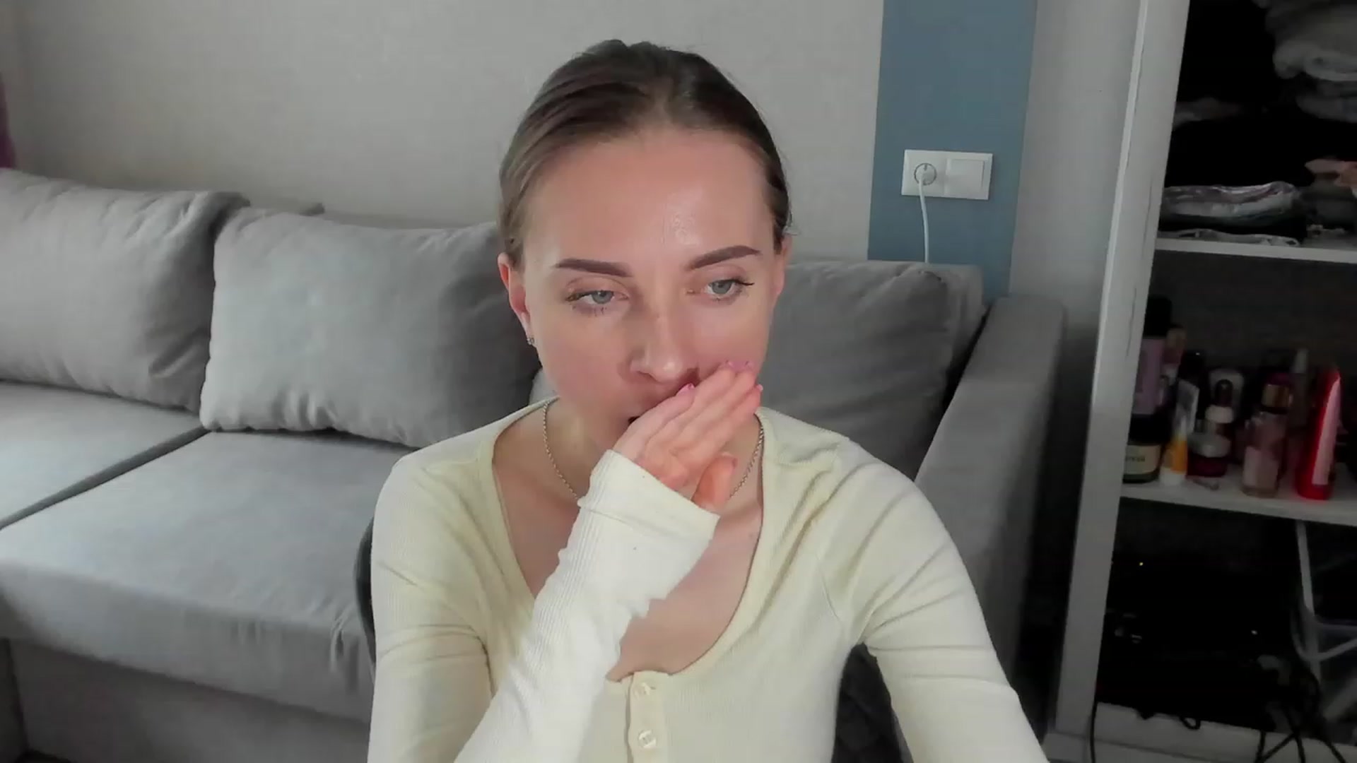 Gallery image thumbnail from Iam_Sasha's myfreecams stream on, 06/11/2023, 09:34 image 18 of 20