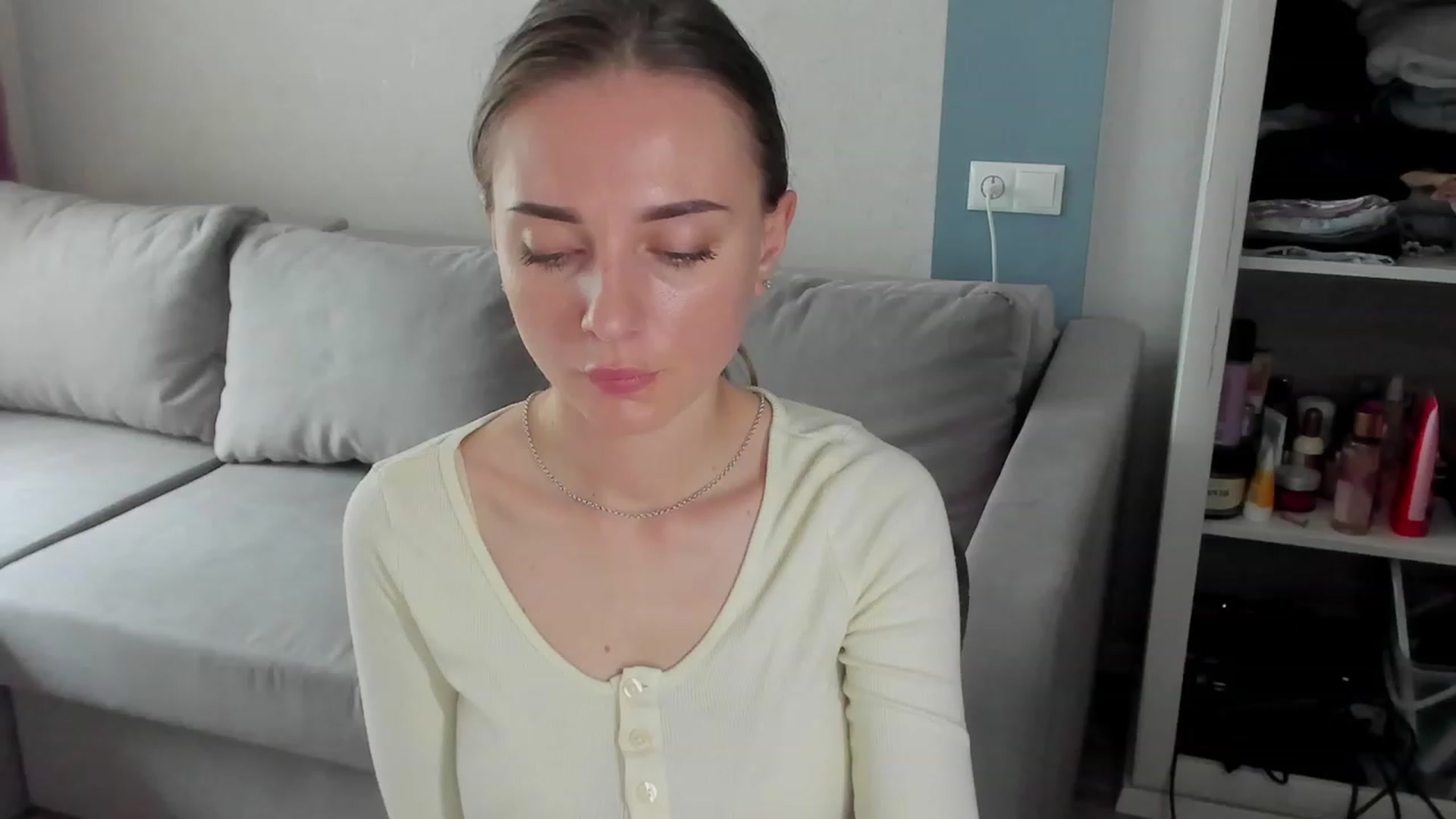 Gallery image thumbnail from Iam_Sasha's myfreecams stream on, 06/11/2023, 09:34 image 14 of 20