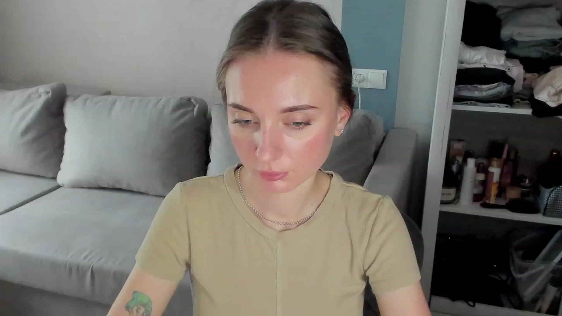 Gallery image thumbnail from Iam_Sasha's myfreecams stream on, 06/12/2023, 10:35 image 2 of 20